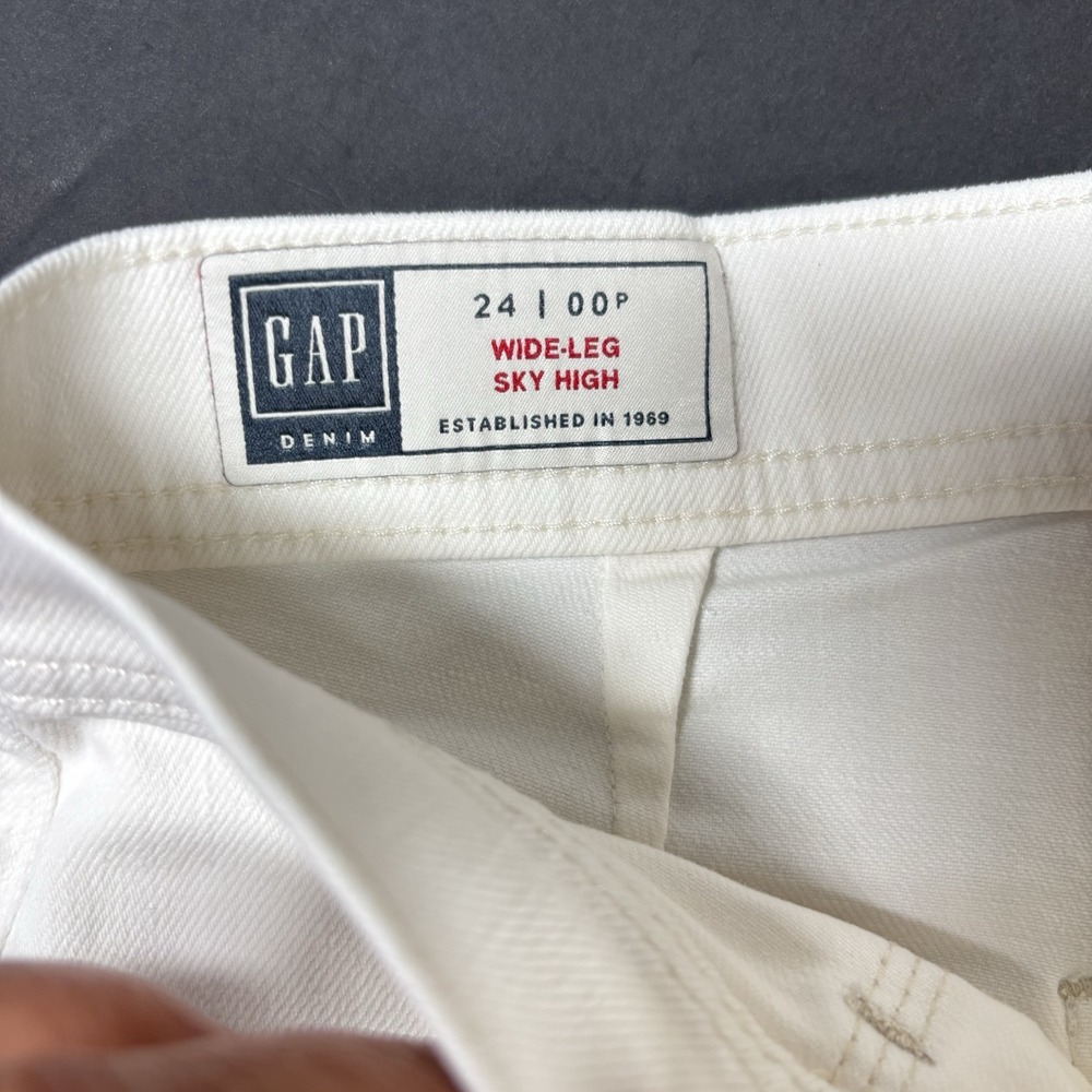 GAP Wide Leg Sky High Cropped Jeans White SAILOR Womens Petite 24/00P Denim - Picture 3 of 11